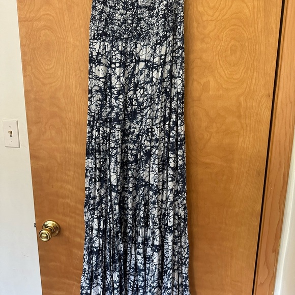 Michael Kors Smocked Tie Dye Maxi Dress - Picture 3 of 8